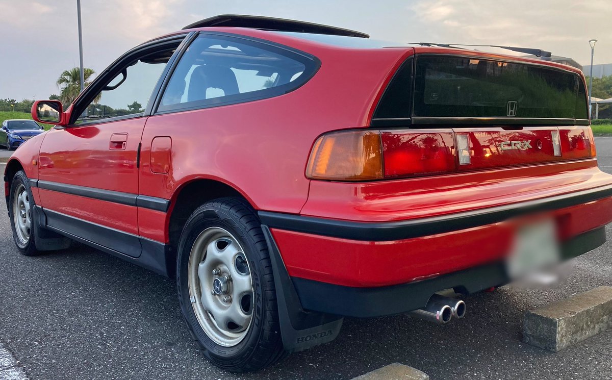 tarogon's tweet photo. 1994年に1989年式中古を購入、この9月に16回目の車検を通しました。
今日少し走らせてみて、エンジンマウント劣化の影響か、振動が増えたのとアクセルとクラッチの操作が結構シビアになったのを実感。
エンジン自体は快調やけど、部品も出なくなった現状、今後の過ごし方を思案中🥌
#EF7 
#前期型 https://t.co/9N1T76fmP6