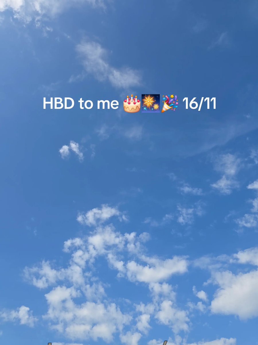 HBD to me 🎂🎆🎉 มันจะ Complete อีกนิดถ้ามีสองคนนี้เข้ามาอวยพร มันจะเป็นวันเกิดที่ดีที่สุดหลังจากที่ผ่านเรื่องร้ายๆมาตลอดทั้งปี #aangelinaass #ginnynatnicha แก่ขึ้นอีกปีแล้ว #39thYears