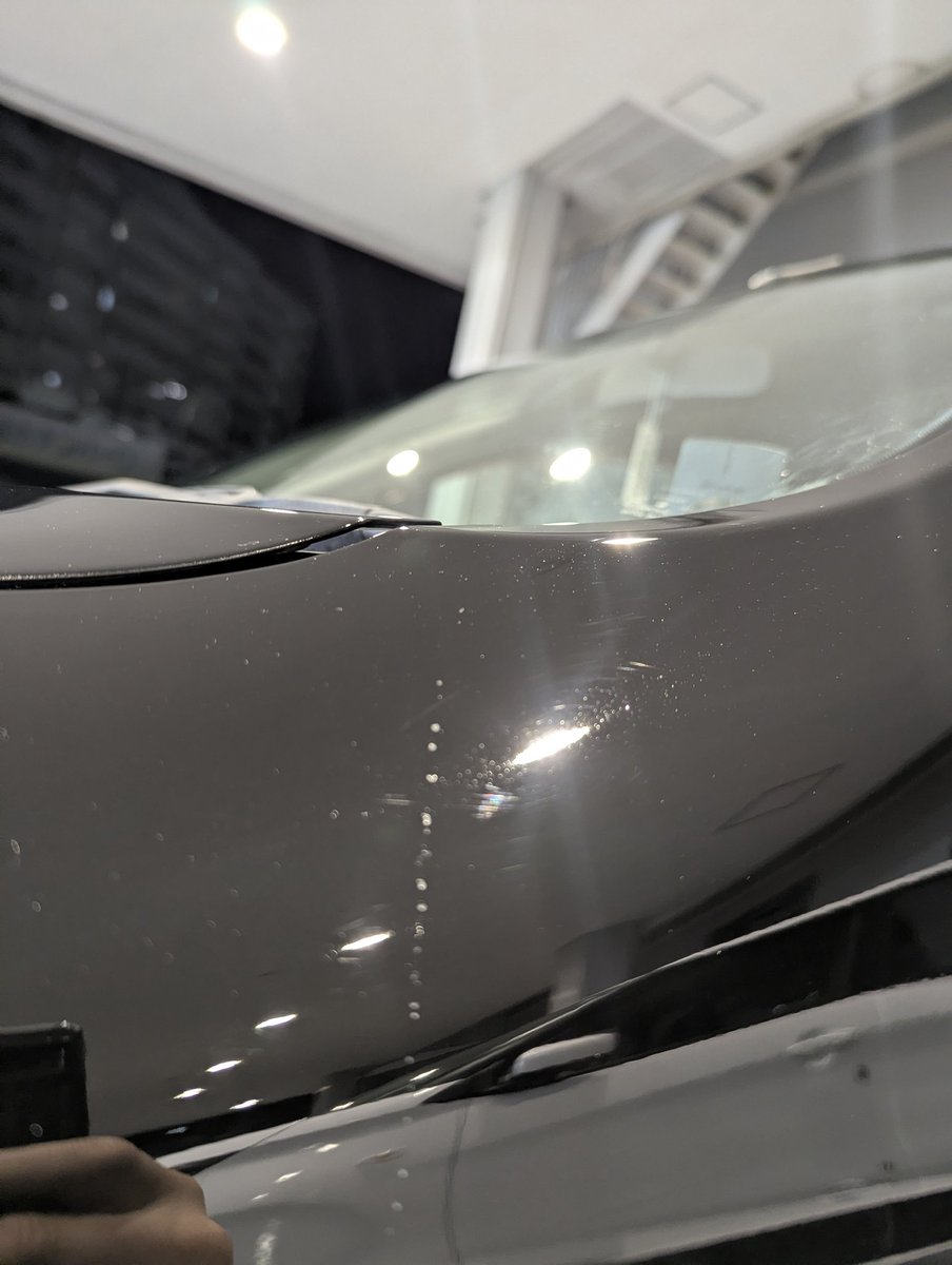 2億年ぶりに洗車したけど洗車傷が汚い