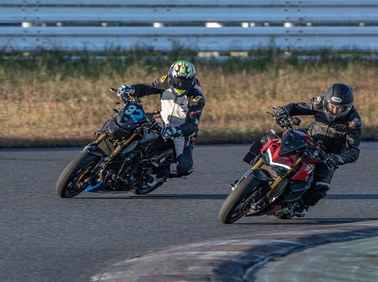 TMK310_ZX636G さん！カッコイイお写真ありがとうございます♪