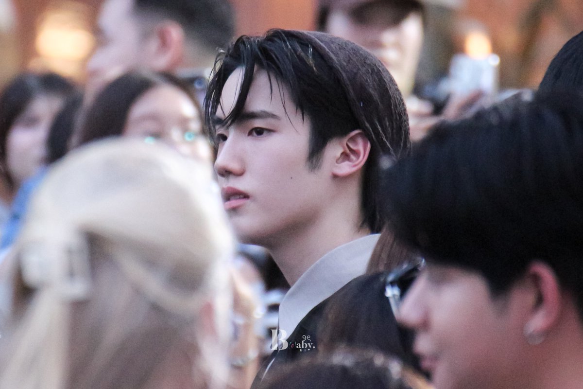 วันนี้น้องนายแบบเก่งมากกก

#PEEMTANAT 
#EFW25ATICONSIAM
#EFW2025 #SeeYouAtTheTent 
#SONRAYMUSIC