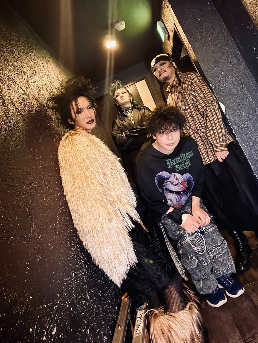 阿*眼様 18tour引換券 cali≠gari 阿*眼様 18tour引換券 cali≠gari TOUR 18】「18 -アウトテイク-」2種