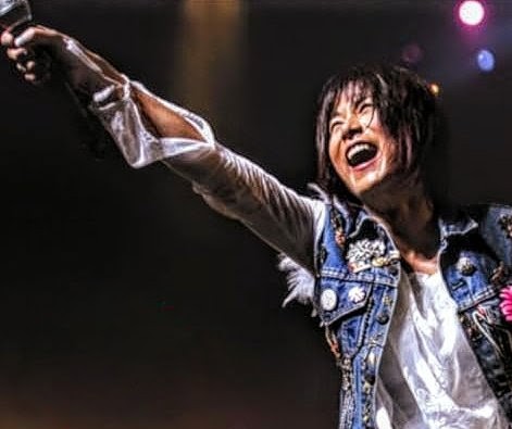 gonta_50's tweet photo. 本日はここでした👍
鈴鹿8時間耐久レース出場のチームのために作った曲がタイトルの数十年ぶりの再現ライブ⚡🏍️⚡
いつまでも変わらないパワフルで優しい歌声でした✨️
ヤンタンにハガキ送ってたなあ
ペンケース、ステッカー貰ったことあります🤭
#白井貴子
#CRAZYBOYS
#NEXTGATE
#松下IMPホール https://t.co/5E84CuZwna