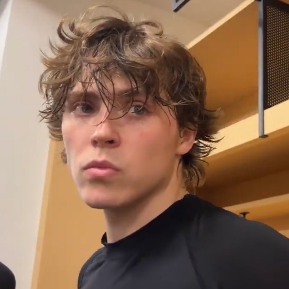 celxbrini's tweet image. i have no words