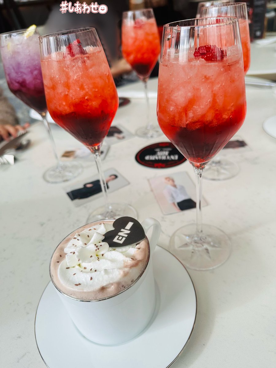 まさに今日行ってきました🫖✨
とても豪華で幸せ空間でした✨✨

#ENHYPEN #엔하이픈 #EN_CHANTEDBITE 
#NI_KI #SUNOO 
#ウェスティンホテル東京
#めざましテレビ