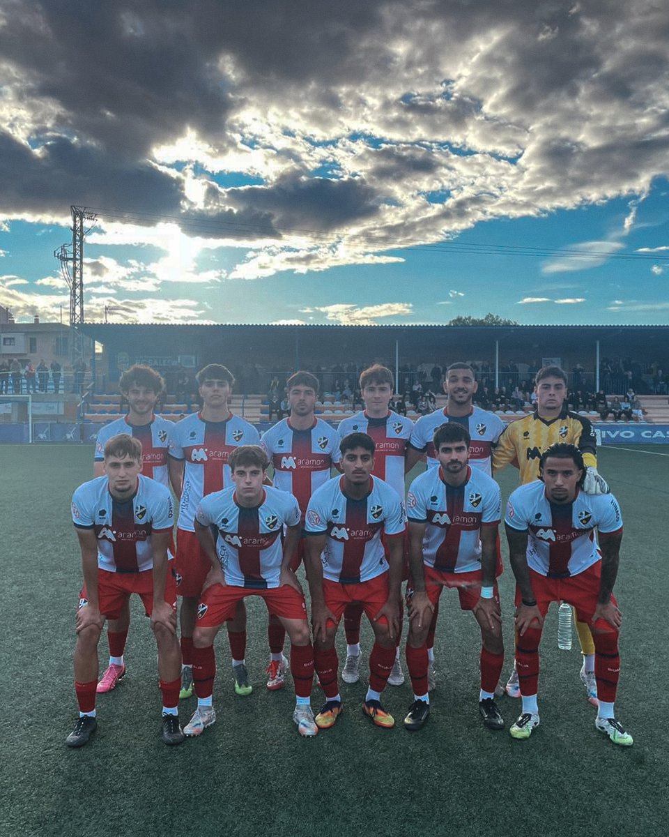 CanteraSDHuesca's tweet photo. SEGUNDA PARTE | Se reanuda el encuentro.

¡A por la victoria! ¡Sin reblar!

0-0 | #CaspeHuescaB 🔵🔴 https://t.co/tTGM1TsV3E