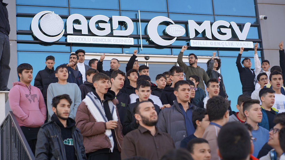 agdliselertr's tweet image. ☪ OKUL BAŞKANLARI EĞİTİM KAMPI | KUDÜS GRUBU

🔻 Musafaha ve Toplu Fotoğraf

#BizSevdalıyız #FetihNesli #YollarSenindir