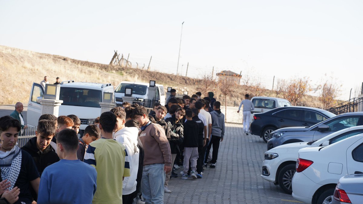 ☪ OKUL BAŞKANLARI EĞİTİM KAMPI | KUDÜS GRUBU

🔻 Musafaha ve Toplu Fotoğraf

#BizSevdalıyız #FetihNesli #YollarSenindir