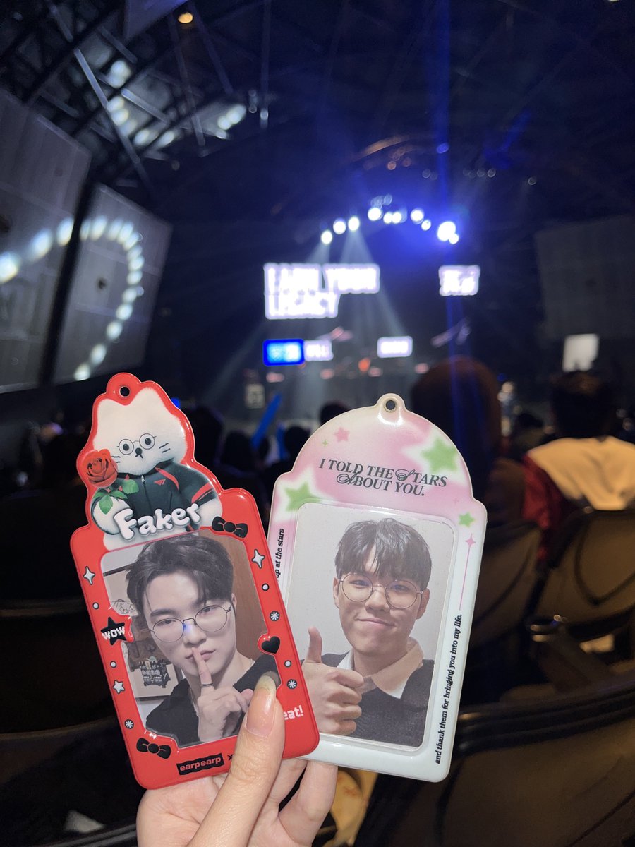 deokdamz's tweet image. one week since #Worlds2025 🏆