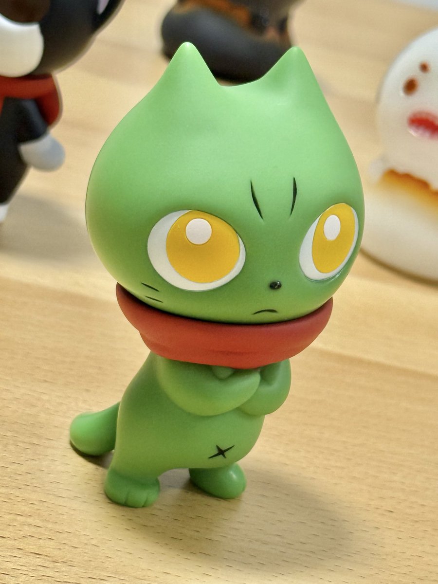 谷口亮さん（@ryofute ）のフテネコと、黒ごまモチラお迎えしました