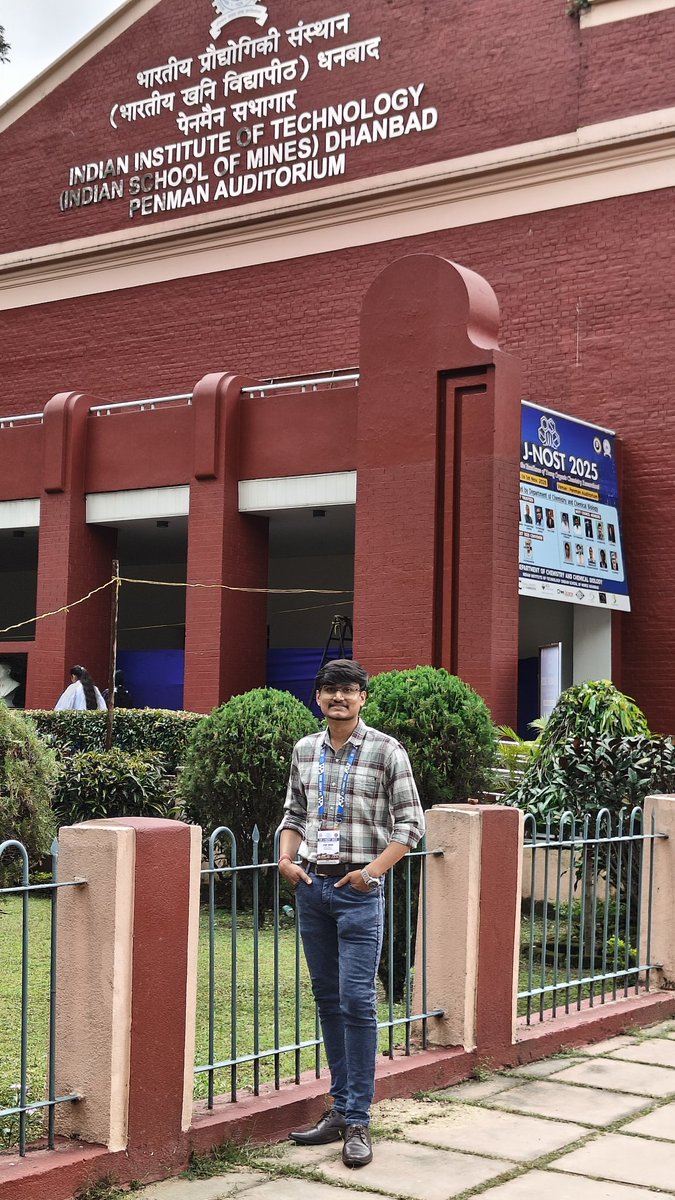 CHEMSayan2499's tweet photo. XX JNOST at IIT (ISM) Dhanbad https://t.co/c7bzESL0sx