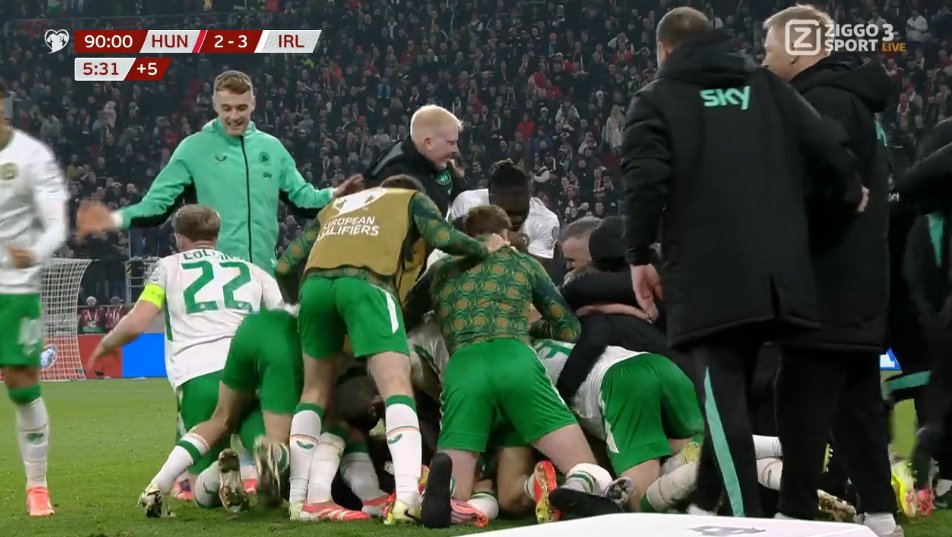 foet247europa's tweet image. Hungary 2 Ireland 3. Parrott does it again!! Unbelievable #HUNIRL