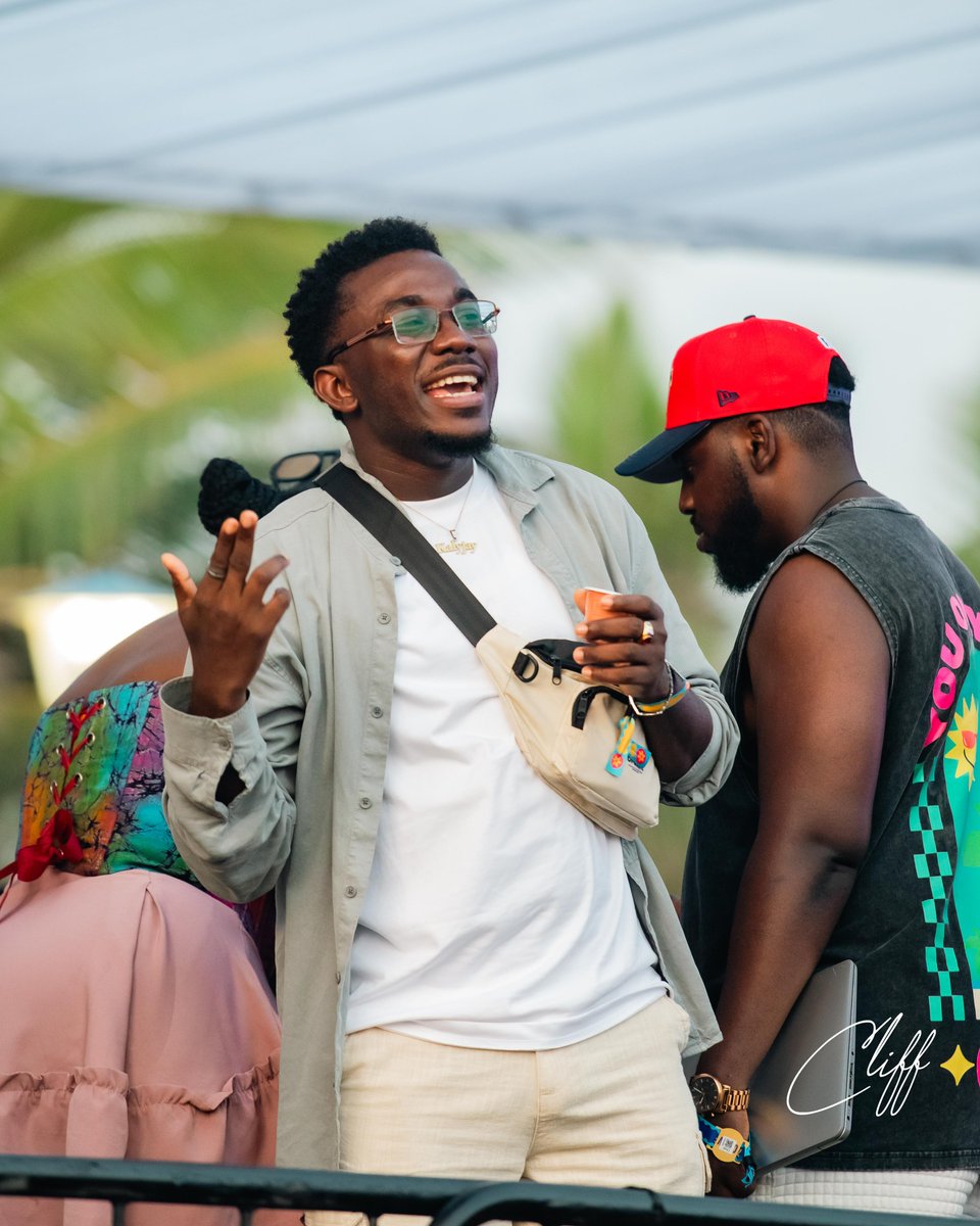 gyaigyimii's tweet image. Memories Were Made At Tidal Rave 🏖️