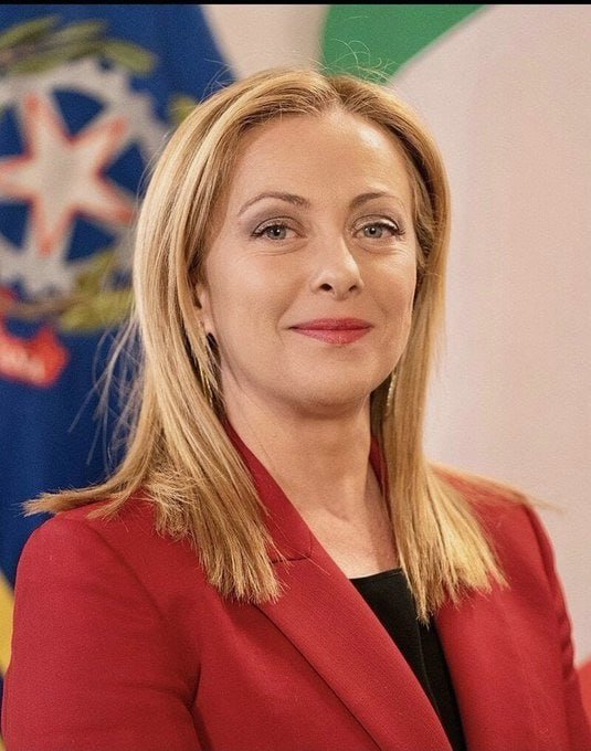 Do you LIKE Giorgia Meloni 🇮🇹 

YES or NO