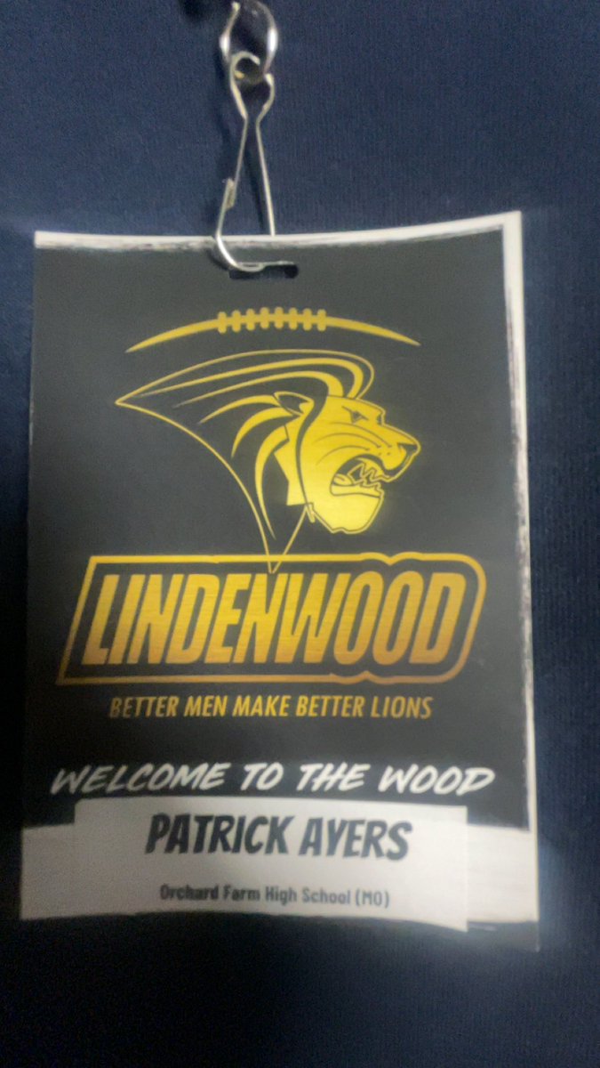 patrickayers_03's tweet image. Had a great game day visit to @LindenwoodFB. Was a great experience and I loved the hospitality! Thank you @stugfb!  @OFHSfootball @kgroves20 @GSV_STL @PrepRedzoneMO @JPRockMO
