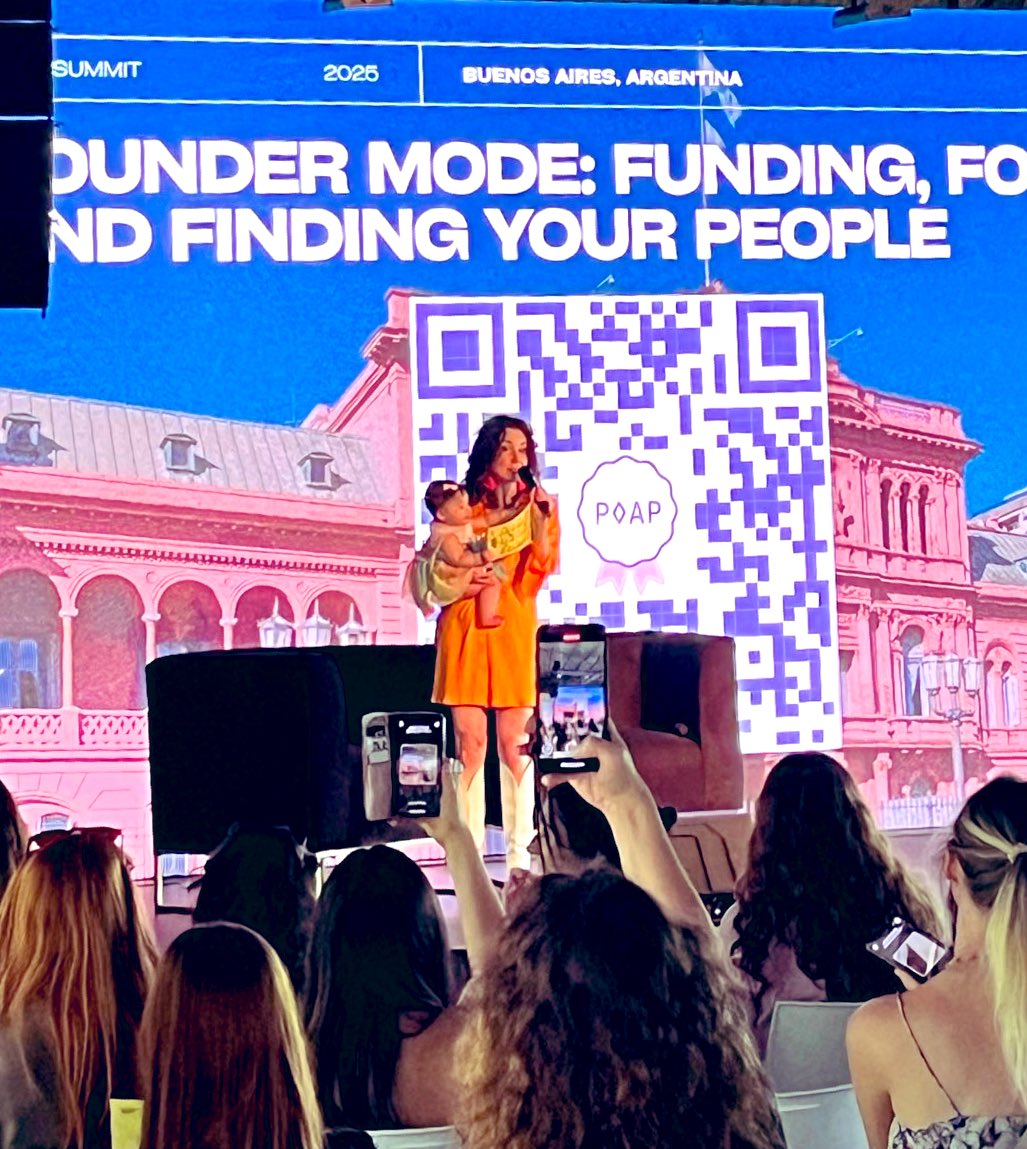 Moments like this make me so happy. <a href="/maggielove_/">maggie.shefi.eth</a> opening the <a href="/shefiorg/">shefi.eth (💫,💫)</a> stage with her baby is exactly the energy we need more of in this industry. 

Build, lead, inspire.