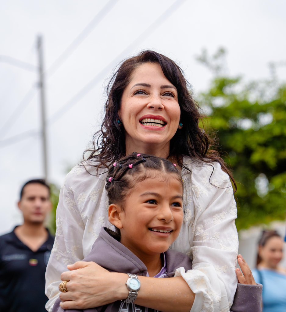 Luisa González tweet media