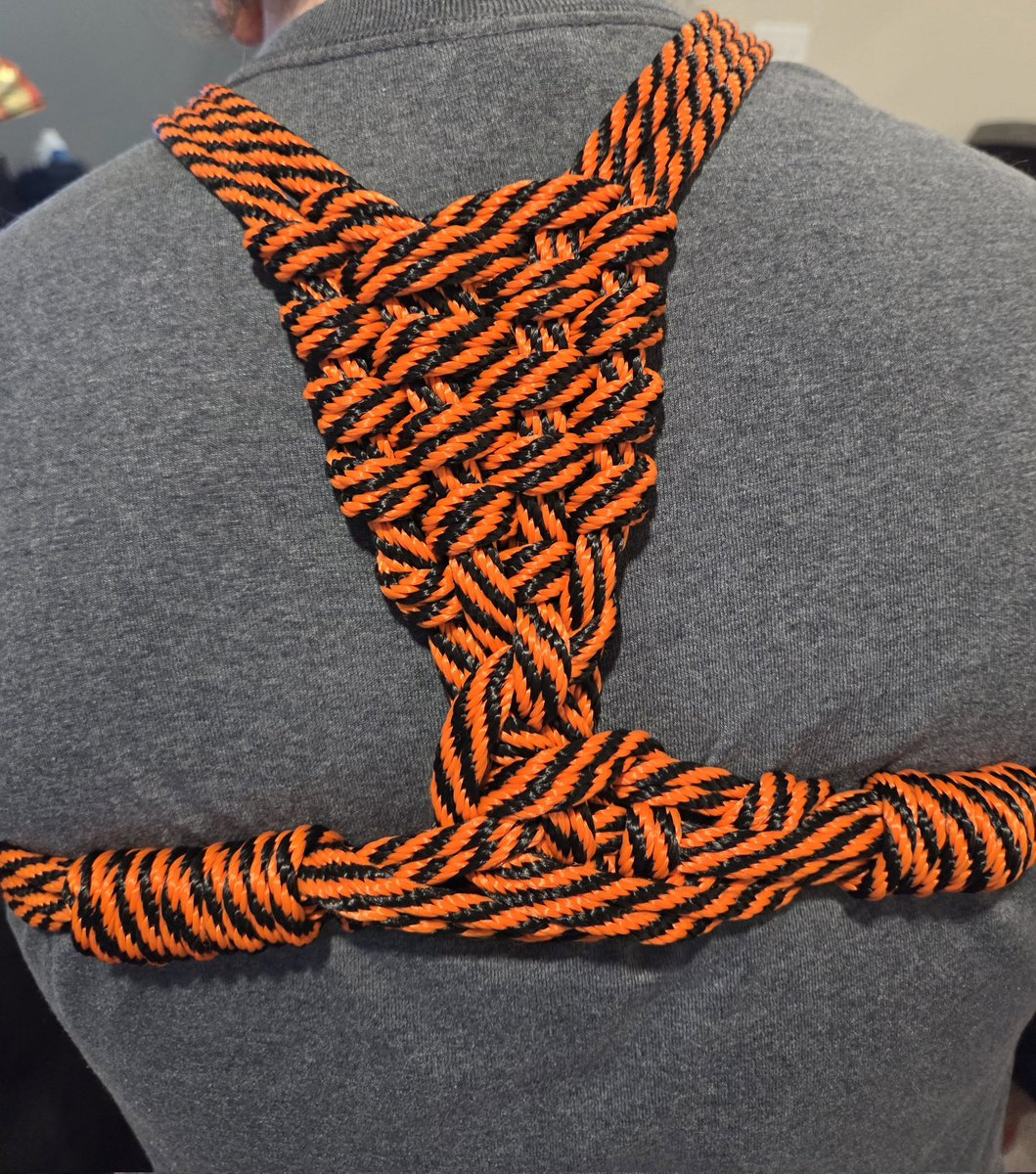 Maxy Wuff tweet media