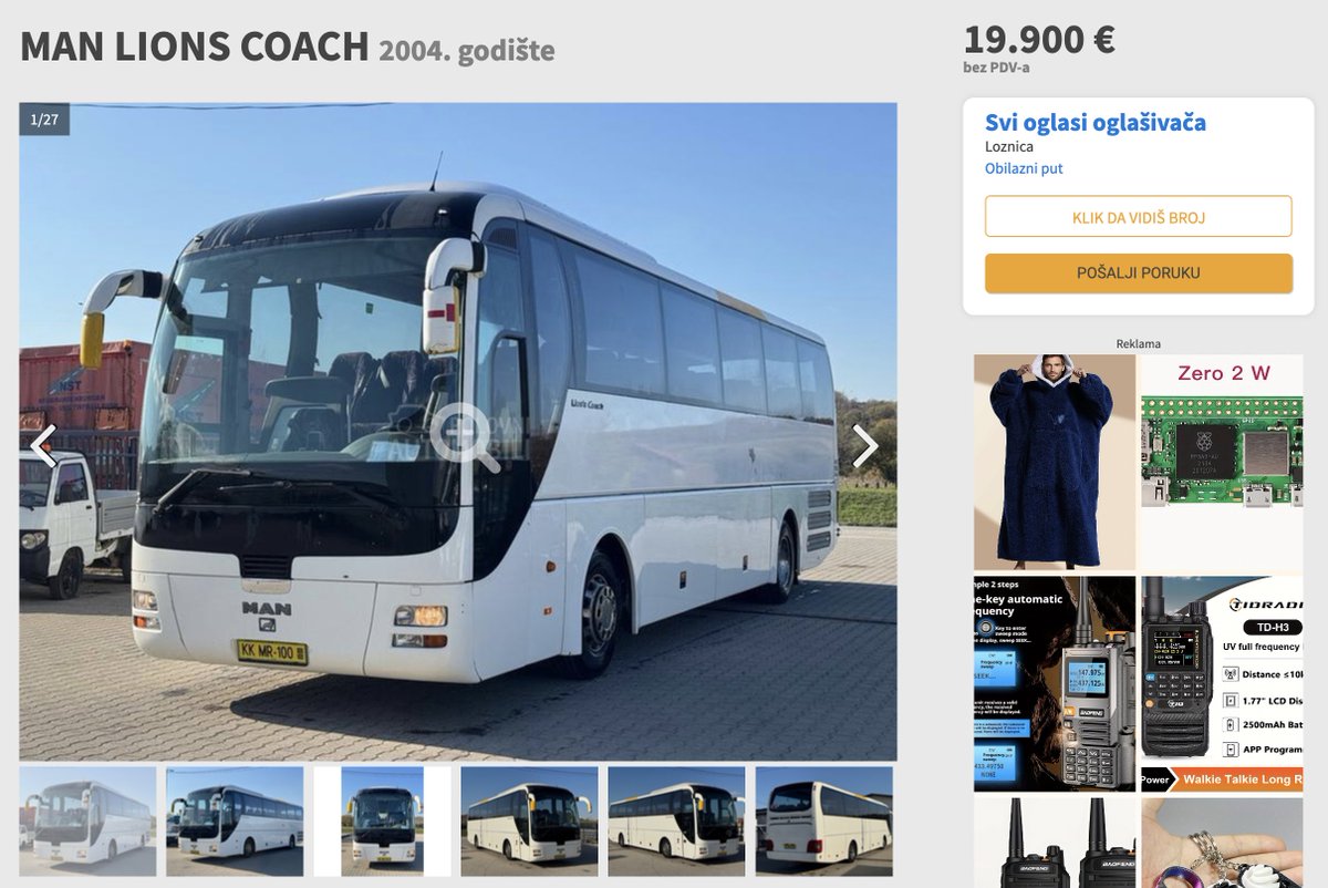mtiosavljevic's tweet photo. 19 900 evra košta jedan autobus, ako se skupi 5000 ljudi i da daju gospodinu Jaćimoviću po 3.5 evra 

Da .. samo 3.5 evra. 

Gospodin Jaćimović će opet moći da vozi Studente .. @studentblokade 

Jel postoji neko u ovoj državi ko može da organizuje to? https://t.co/k0MaBL8Lo4
