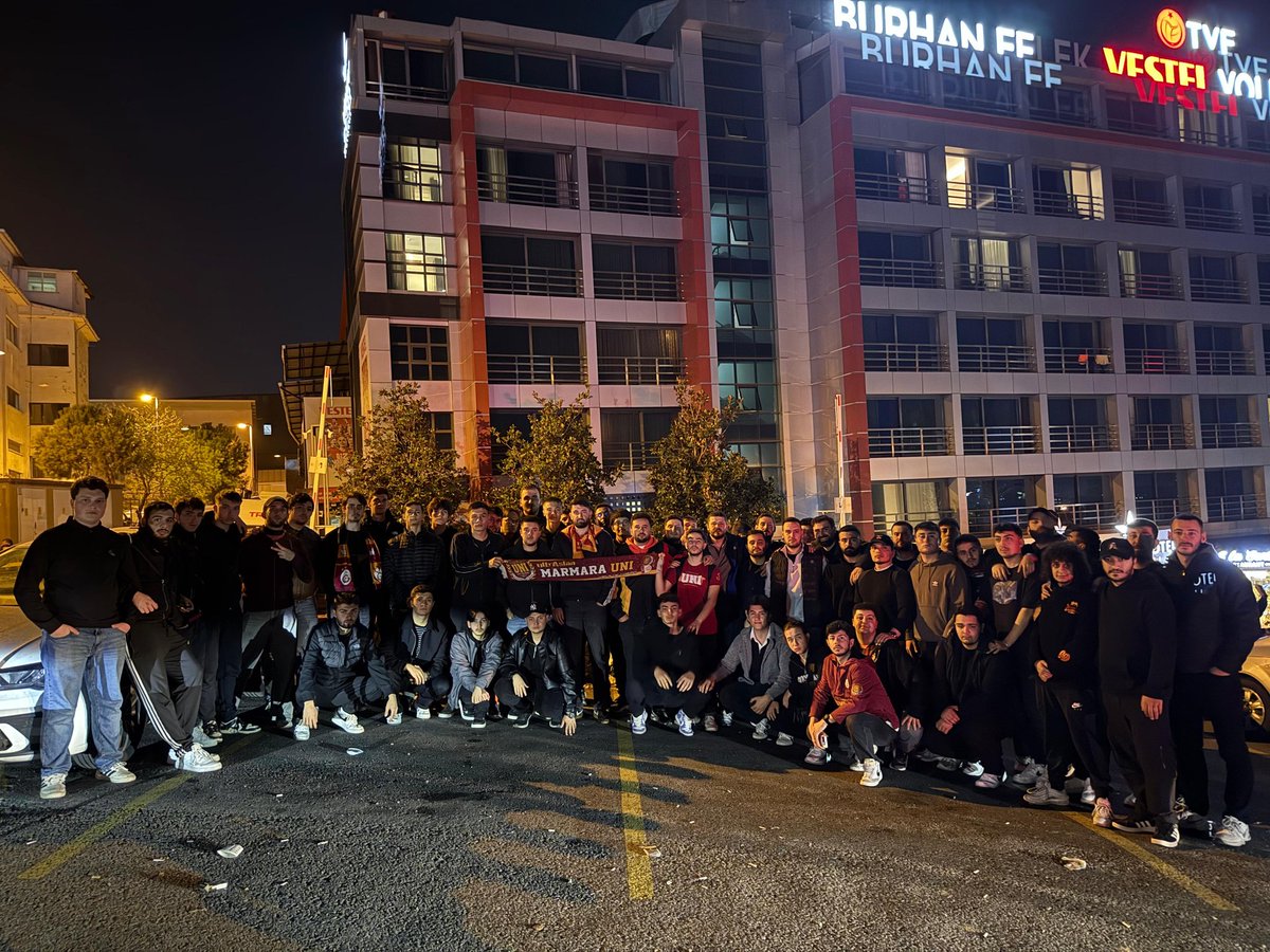 16.11.2025| Galatasaray Daikin-Bahçelievler Belediyespor

SEVGİMİZ HİÇ BİTMEYECEK KIYAMET GÜNÜNE KADAR!

📍Burhan Felek Spor Salonu

#uAUNIMarmara #uAUNIMarmara20Yaşında
#ultrAslanUNI