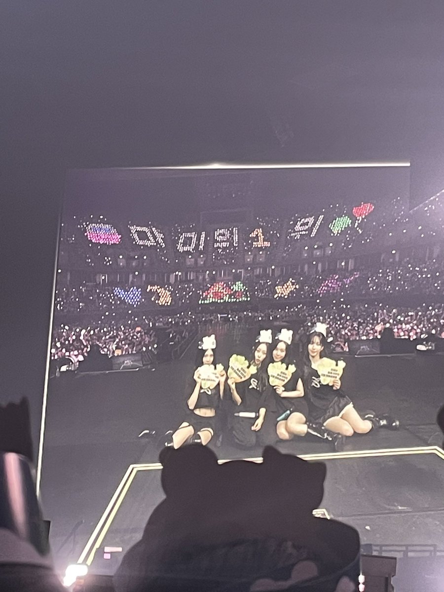 imมอนสตอม🐈 tweet media