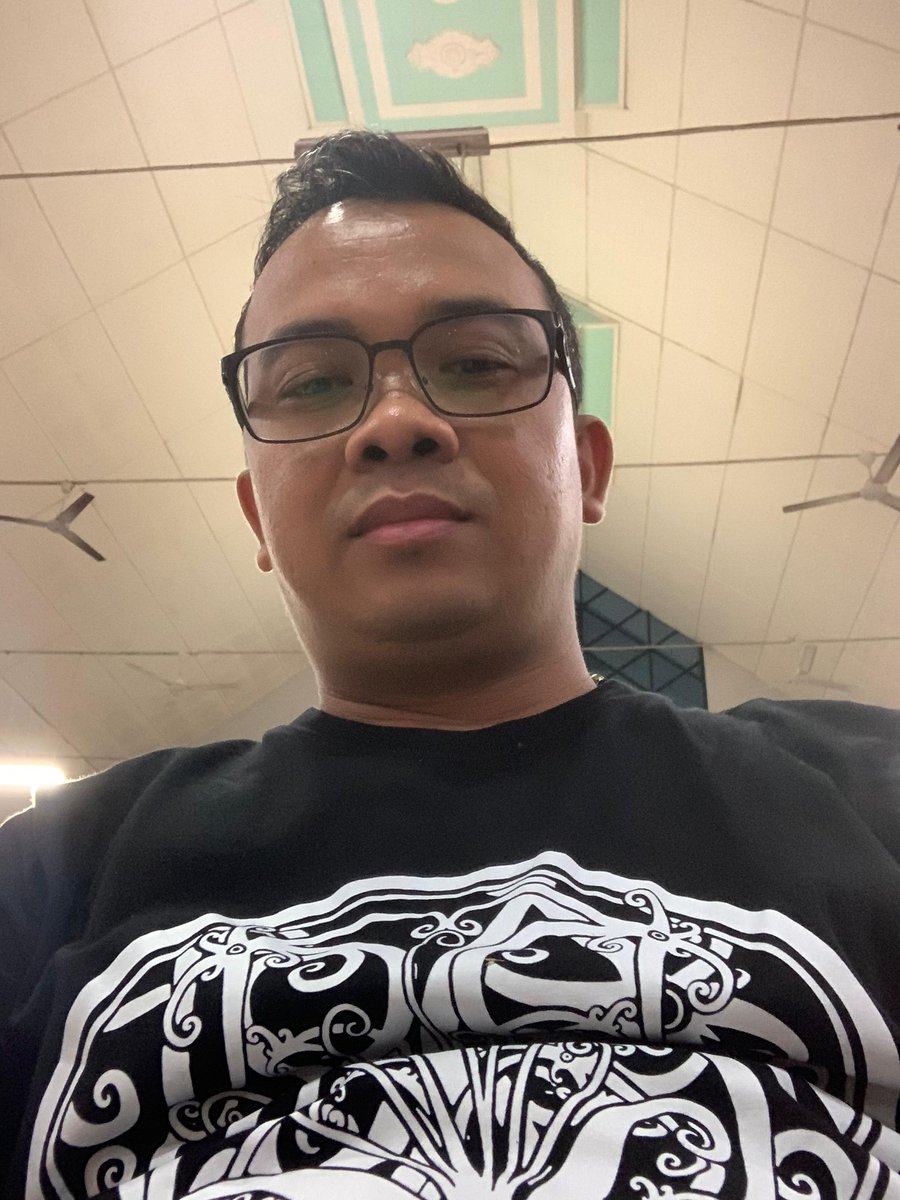 RetokTadeus's tweet photo. Pontianak https://t.co/veQoSRwHzp