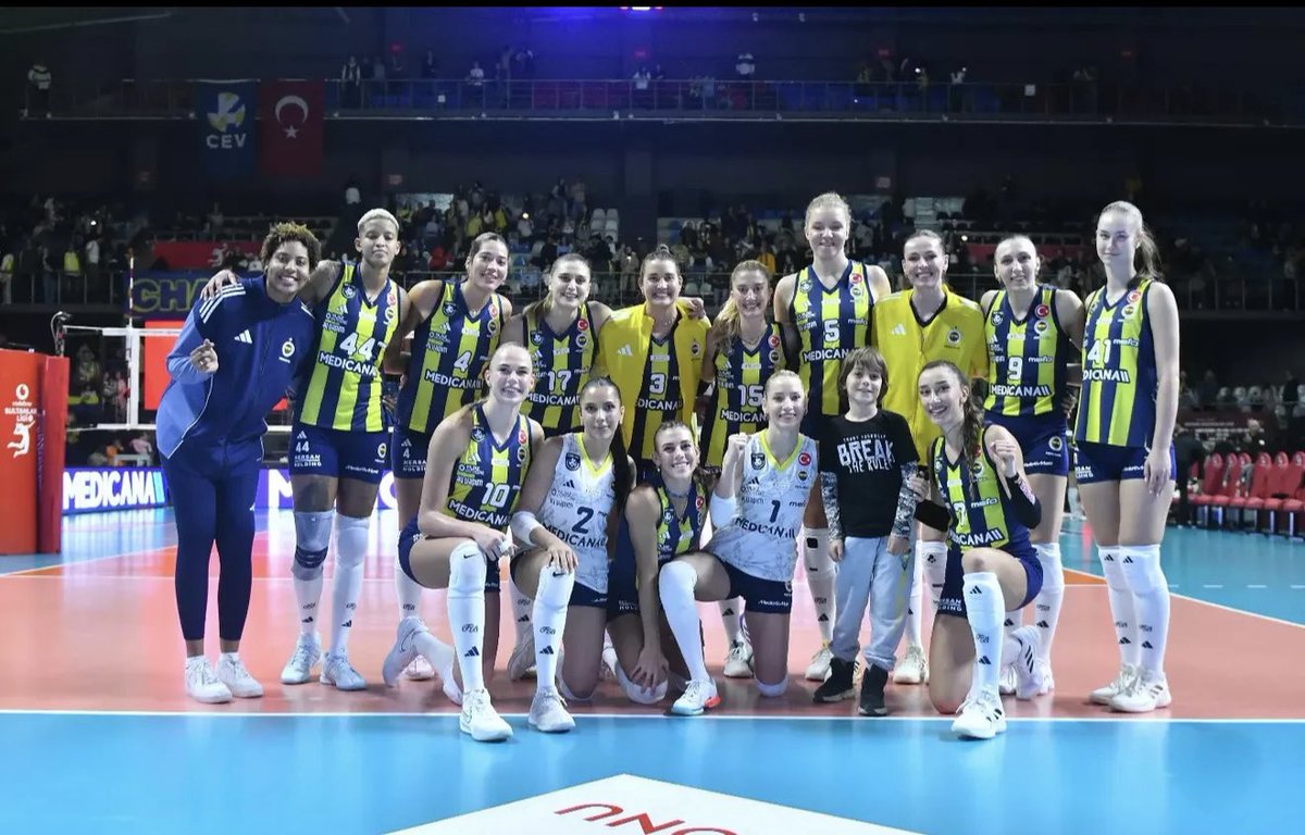 kan_TRi's tweet image. Başarılar #SarıMelekler 💙💛