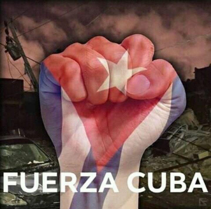 El viento se llevó el techo,
y el río,
la vieja barca.
No pudo,
sin embargo,
con la risa del barrio
ni con las manos que juntas
levantan la esperanza.

  "Poesía eres tú"
#FuerzaCuba
<a href="/Latido_Izquierd/">Latido Izquierdo</a> <a href="/IzquierdaPinera/">🇨🇺IzquierdaPinera❤️</a>