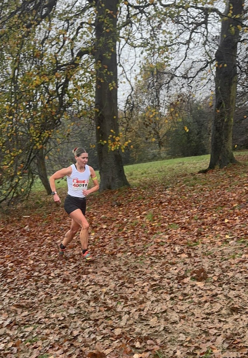 NicCurtis83's tweet photo. Masters international cross country champs 2025 🏃‍♀️🏴󠁧󠁢󠁥󠁮󠁧󠁿

Now that was a proper cross country 😂, plenty of hills, tons of mud, water logged and deathly downhills….everyone needed a medal for staying on their feet……what more could you want 😆🥴👌 https://t.co/ZT8jLmoslM
