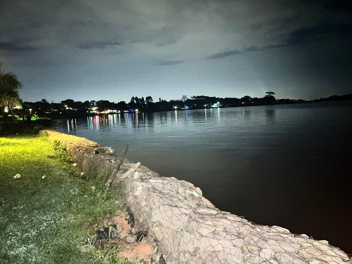 Let me also visit the Indian ocean before museveni starts war <a href="/Elgio_70/">Elgio 👷‍♂️</a>, <a href="/MukundaneAble/">PèncilAddićt</a>