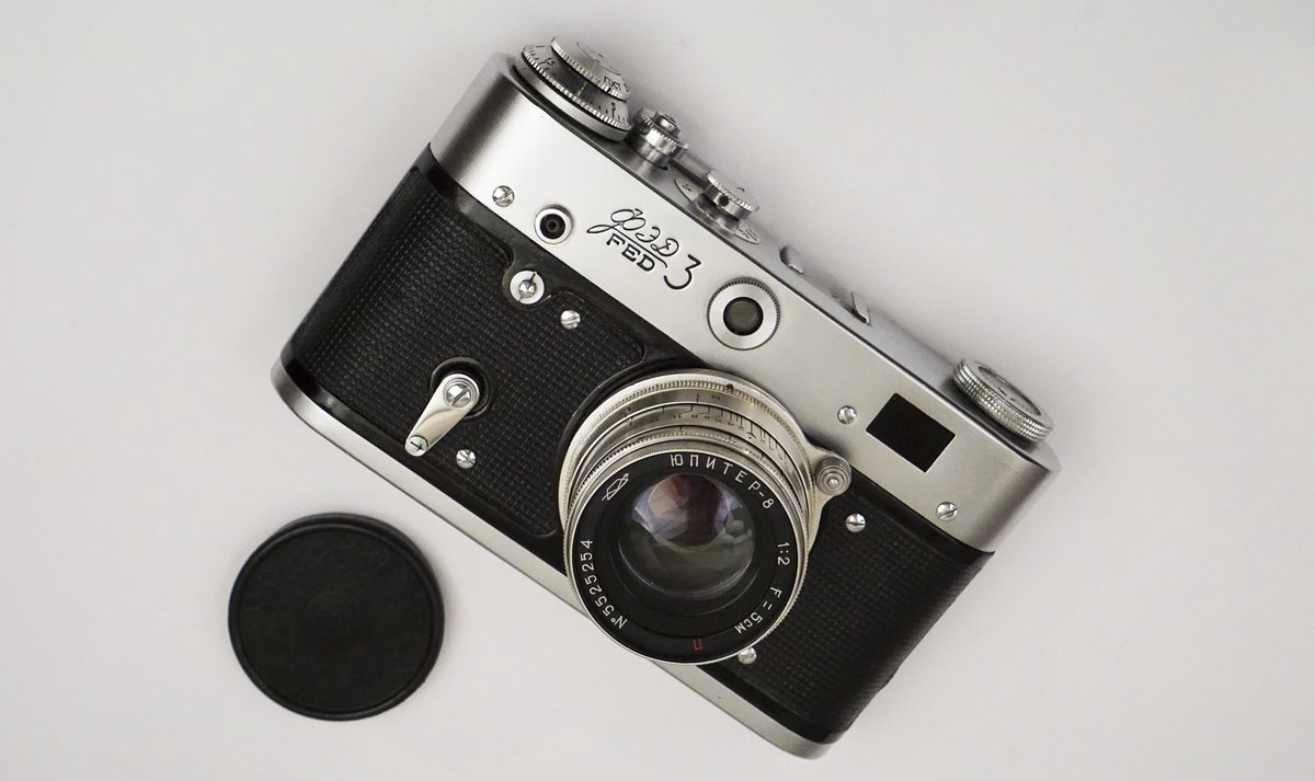snapthisview's tweet image. Brand new rangefinder
.... from seventies.
My entry level camera proven to be more than that over time. 
#rangefinder #fed3 #analog #filmcamera #jupiter8