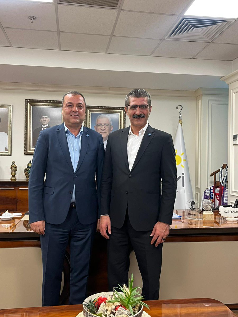 RSNRUSEN's tweet photo. @iyiparti_34 İl Başkanı
@Yucel_Coskun 
Başkanımı , seçilen yönetimini, emek veren tüm arkadaşları tebrik ediyorum..
Yolun, bahtın açık olsun başkanım. 
Bu yarışa katılarak,
Seçime renk katan, @imrennilayt başkana teşekkür ediyorum. 
Kazanan İyi Parti olmuştur..
@iyiparti https://t.co/dTCCrFMeug