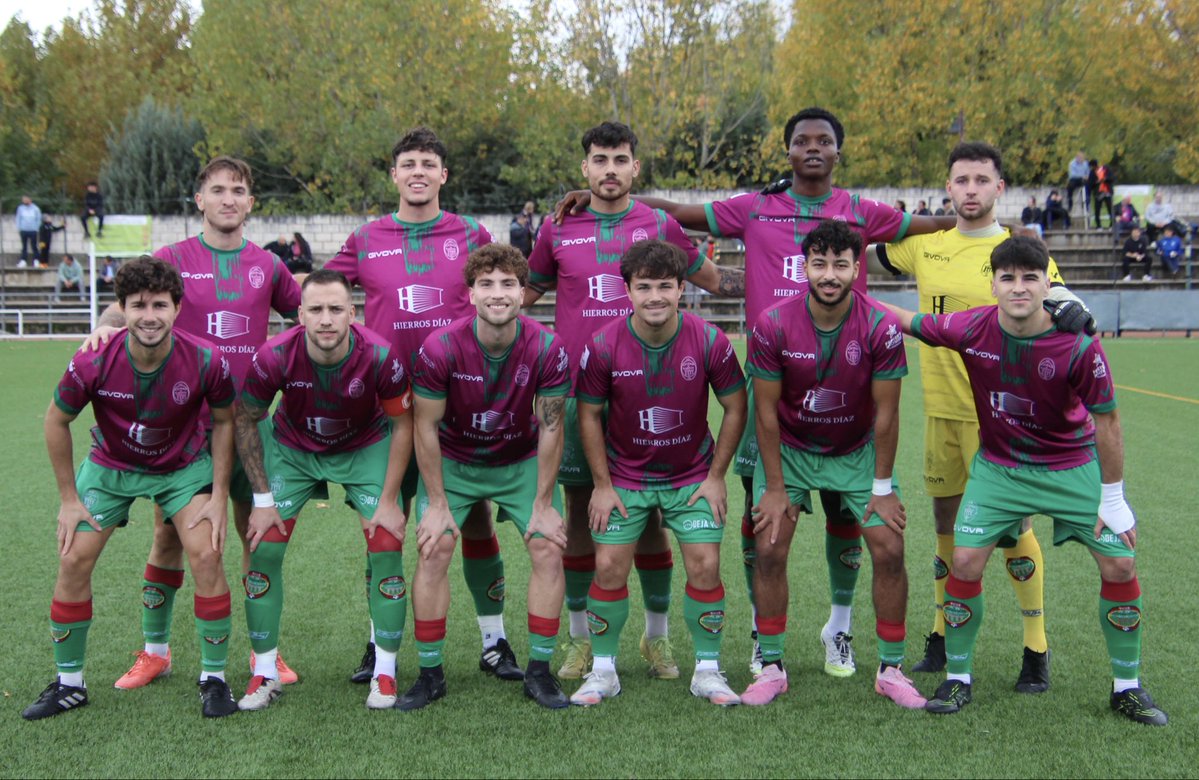 📸 𝗫𝗜 𝗶𝗻𝗶𝗰𝗶𝗮𝗹 del #CiudadTrujillo 💜💚

#ApuntaAlCielo