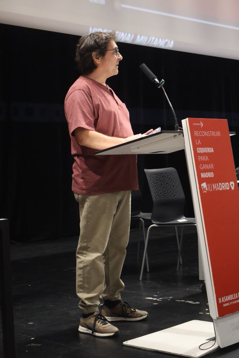 IU_Madrid's tweet image. Comienzan las intervenciones y saludos de las organizaciones políticas, sociales y sindicales en la #IIAsambleaIUMadrid.
(1)