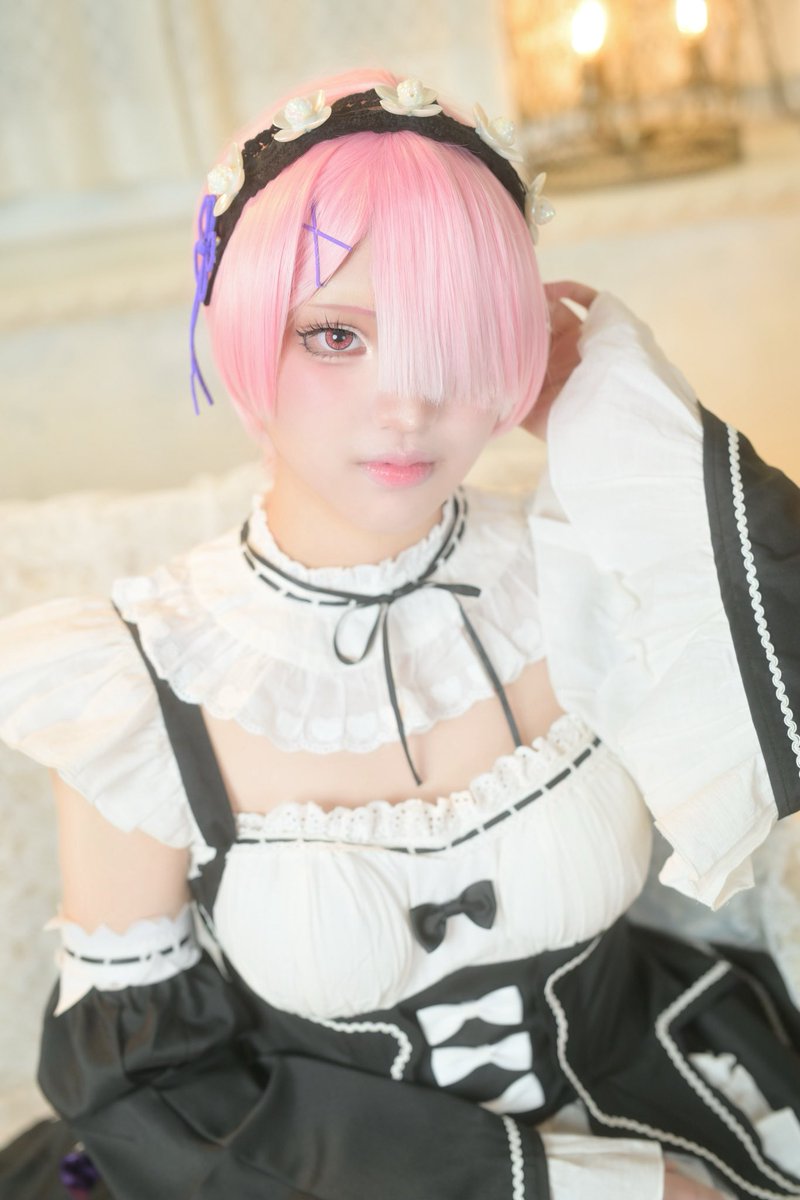 Cosplay

仰せのままに。
　　　この身はあの炎の夜からずっと、
ロズワール様のものです°・*:.。.

 #cosplay 
 #リゼロコスプレ