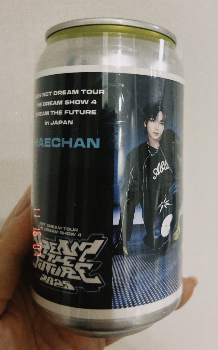 たまアリにあったドリムのレモンスカッシュ自販機 前に並んでた人が