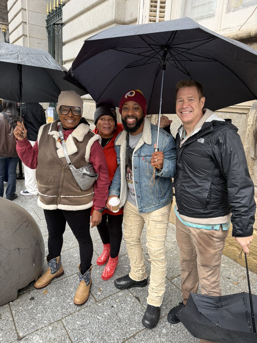 stevechenevey's tweet image. SO amazing to have so many great @fox5dc viewers say hi in Madrid for today’s @Commanders game! #HTTC