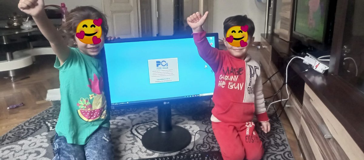 PCsfueralle's tweet image. Digitale Ausgrenzung ist real
Während wir selbstverständlich twittern, zoomen und im Homeoffice arbeiten, bleibt vielen Menschen der Zugang zur digitalen Welt verwehrt.
Kein Computer = keine Teilhabe am modernen Leben.
Das wollen wir ändern. PCs für alle! 💻
✅ Ausgediente Geräte…