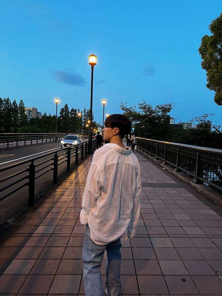 kyucisyxxx's tweet photo. "nanti gantian ya foto nya"

#CSD #CaratSelcaDay #HOSHI #호시  #SEVENTEEN #세븐틴 @pledis_17 https://t.co/FiFDYBhG37