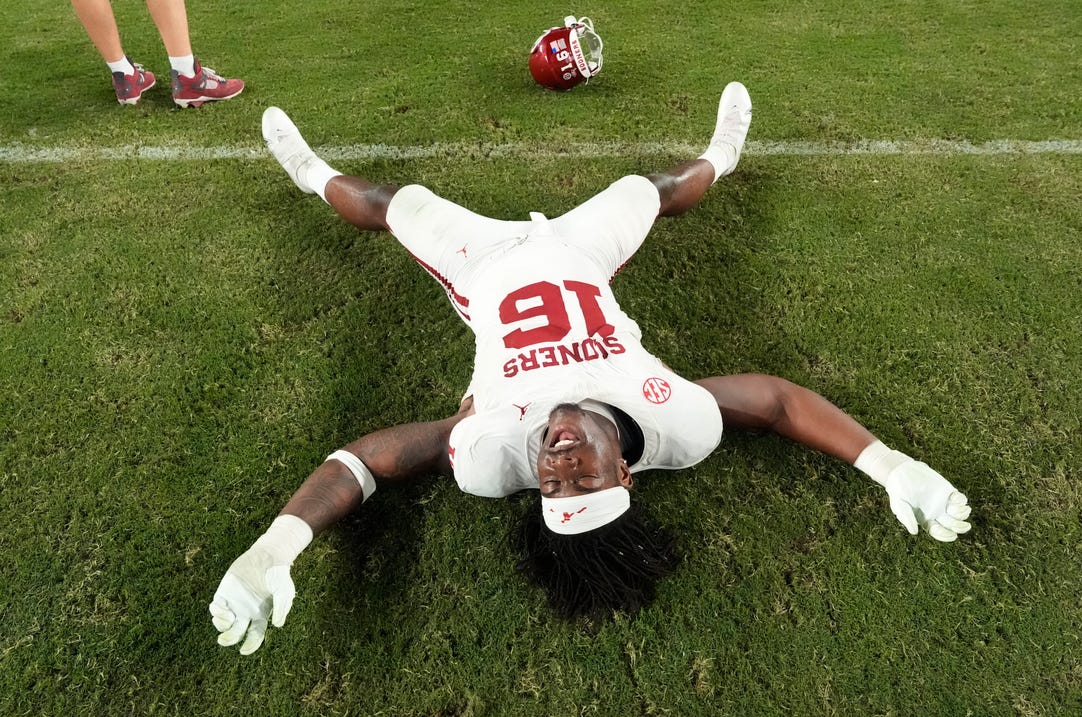 Slicklippz's tweet photo. @ms_lady1229 New conference, same story. Rolling over #AlabamaFootball never gets old. Boomer Sooner!  @OU_Football
photo credit: Gary Cosby Jr https://t.co/NXdNOYvKu2