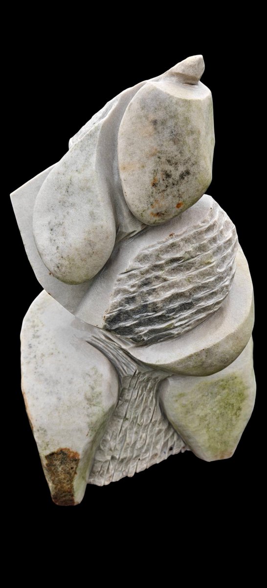 HantevilleF's tweet photo. Sinse 2025 H 56 x L 33 x P 20 cms

#pierregrès de #Courgeoût 2025
#Sculpteur #Sculptors #FabienneHanteville #frenchwomanartist #Pierre #Grès https://t.co/WbvD7qmx7F