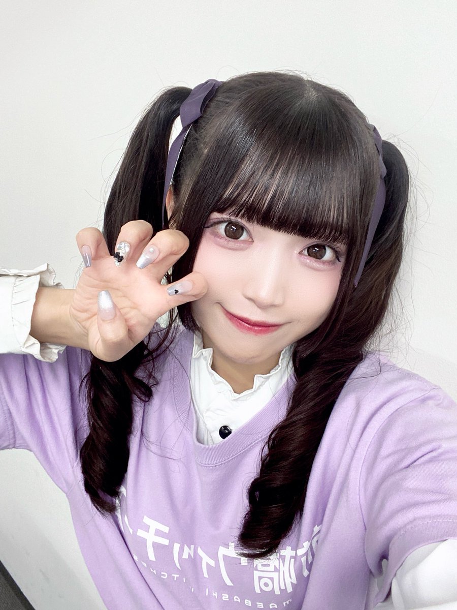 AK☆プロフ見てね様グレー一枚38 GU☆TS先輩 (@decede555) / Posts / X