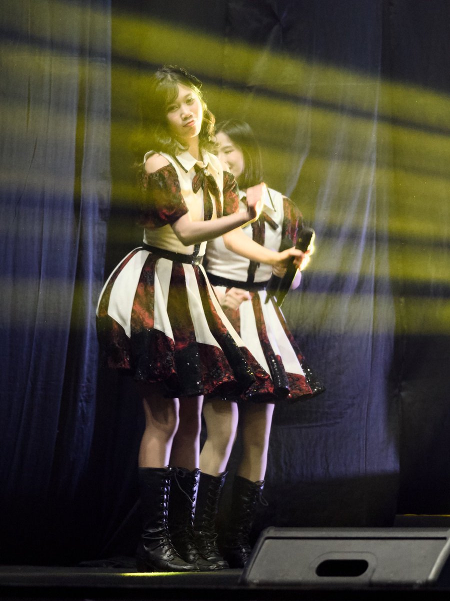 ontaevo's tweet photo. 25/10/25
ICE BSD
“Sister Reunion” JKT48 & AKB48 Personal Meet & Greet Festival
@A_LuluJKT48
#AKB48G #jakarta #東京 #m43 #OMSystem #Lunarian #Pixelmator https://t.co/taY4OGnJGe