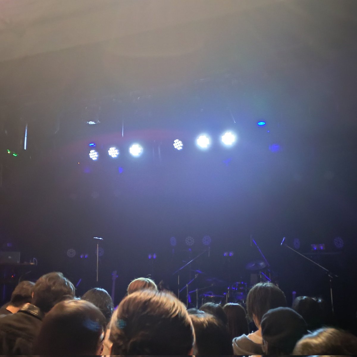 seth_0203's tweet image. 良かった、凄く良かった、、今年イチで感動した…❤️‍🔥
これまで何とか死なずに生きてきて、ライブでちょっとは踊れるくらい健康で、勇気を出してチケット買って、今日ここに来れて…本当に良かった、、ありがとう!!😭
余韻に浸りながら、今夜は飲むデスヨ🍷✨
#Dios
#Dios_DanceGhost