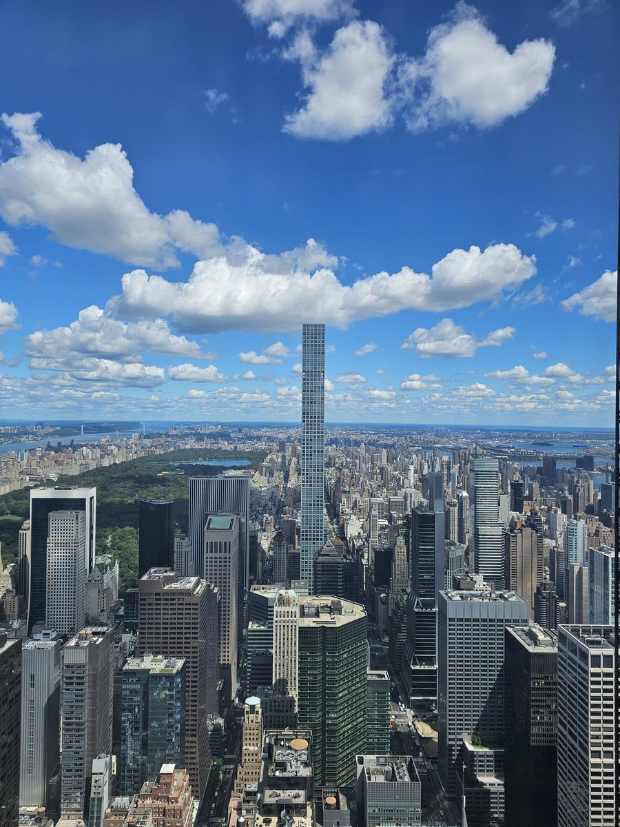 Craigly Hightower The Climber Of Things High 🧗🟦 tweet media