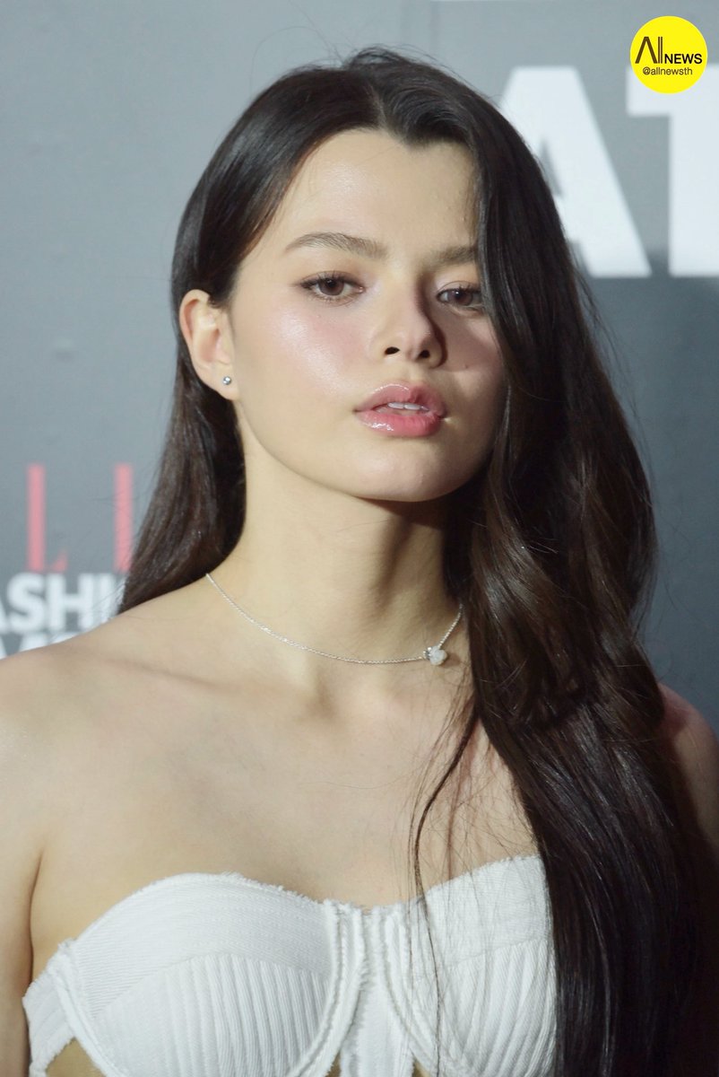 AllNews_th's tweet image. สวยหวาน! “เบ็คกี้ - รีเบคก้า” ร่วมงาน “Elle Fashion Week 2025” 

REBECCA ATTENDS EFW
#EFW2025xBecky
#Beckysangels 
#EFW2025 #SeeYouAtTheTent 
#ELLEThailand #ELLEMENThailand 
#EFW25ATICONSIAM #ICONSIAM