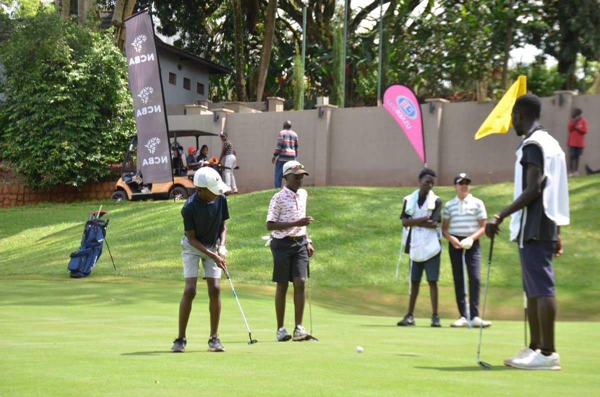 LindaEvelyn_N's tweet image. Over 100 kids from 5–18 showed up and showed out. The future of Ugandan golf is bright! 

 #NCBAJuniorGolfSeries 
#GoForlt | #USKidsGolf