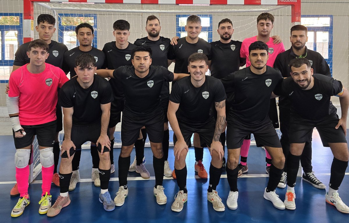 📋 Benifutsal 3 – 6 Nueva Elda
Benifutsal compitió hasta el final, generando muchísimas ocasiones y mostrando carácter durante todo el partido. Sin embargo, varios errores en momentos clave permitieron a Nueva Elda abrir brecha en el marcador.
A pesar del 3–6, buenas sensaciones.
