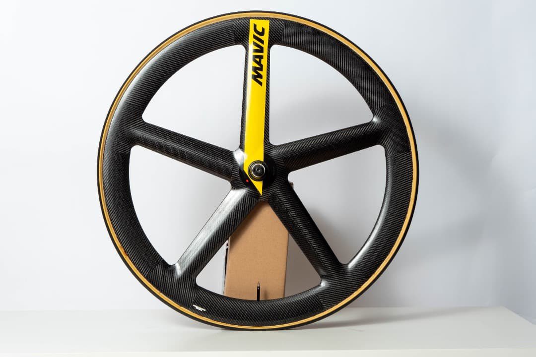 communionidn's tweet image. Mavic IO carbon track racing front wheel track only 

*Used 
Good condition

Price: Ask

#communion #communionidn #fnfjb
