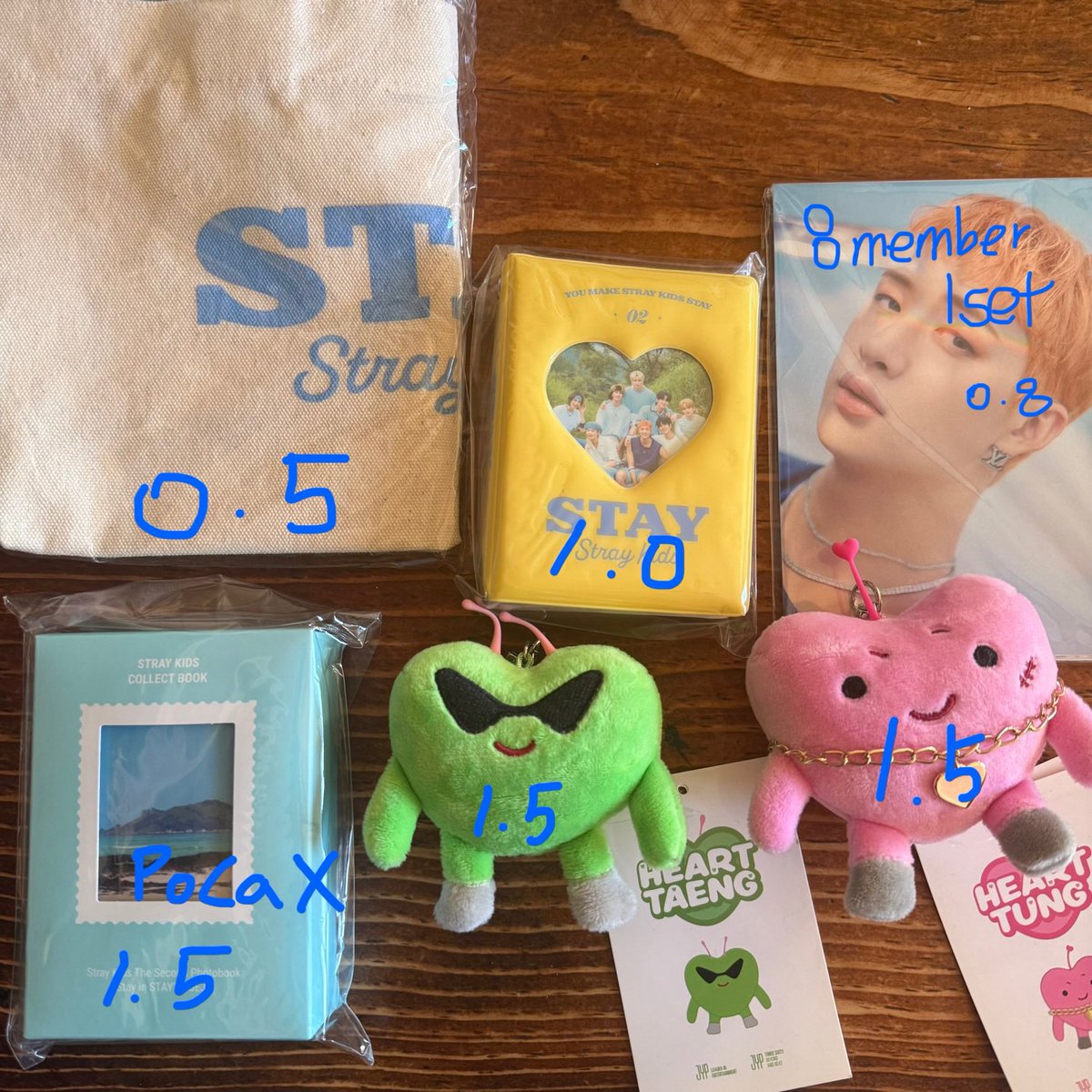 _ti_cket's tweet photo. 🪽 스트레이키즈 굿즈 양도 wts 🪽

dm plz
eng ⭕️

straykids skz 스키즈 방찬 리노 창빈 현진 한 필릭스 승민 아이엔 bangchan leeknow changbin hyunjin han felix seungmin i.n pc wts md 엠디 특전 스키주 skzoo stayzone 2기 포카홀더 콜렉트북 증사 리빗 팝업 스테이 https://t.co/xRbl6YKqsq